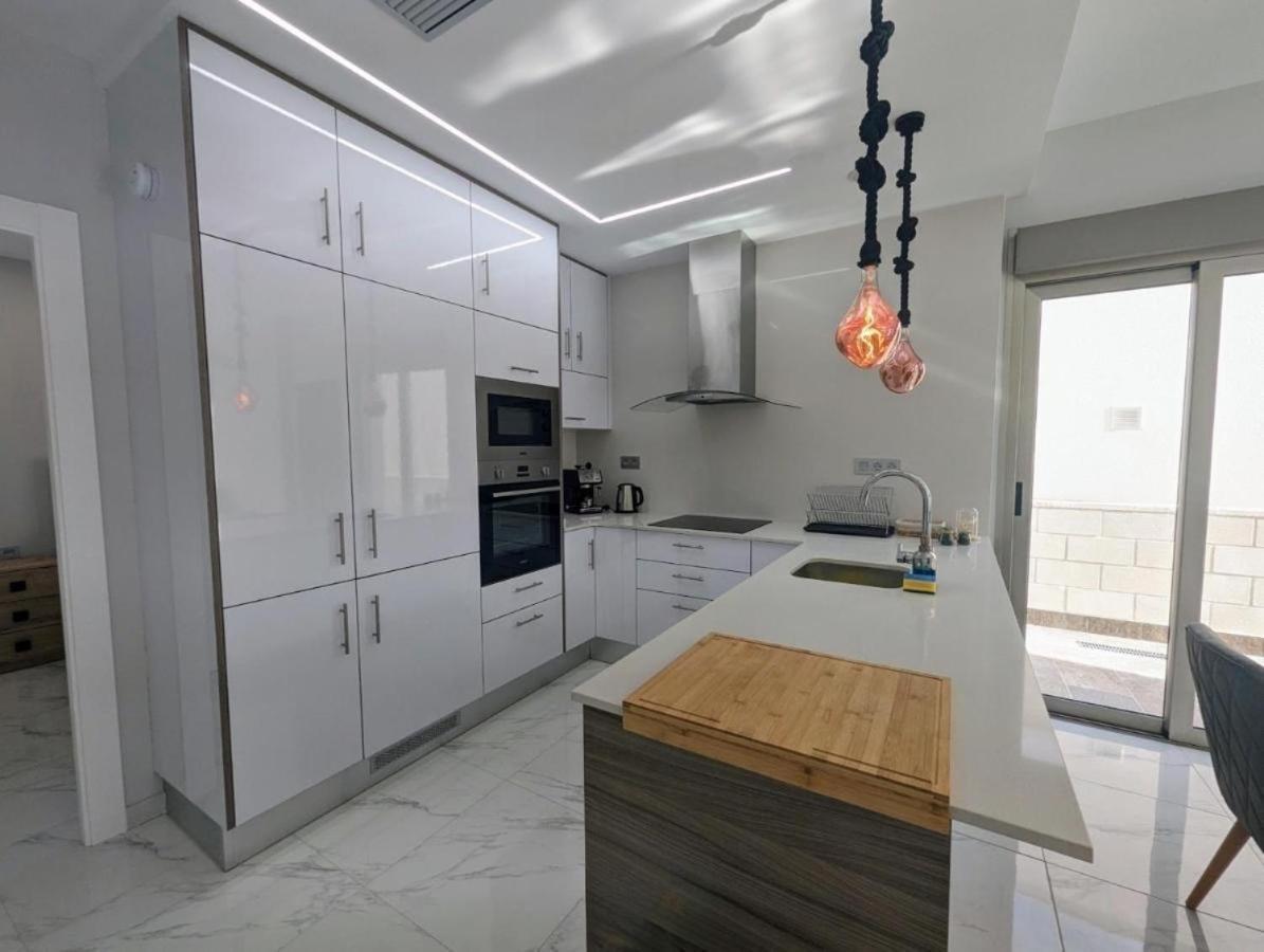 Fee4Me Villa, Pool, Roofterrace & Relax Alicante Buitenkant foto